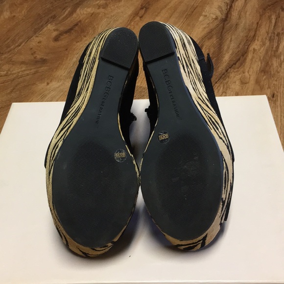 Bcbgeneration penelopee tribal wedges - Picture 3 of 7